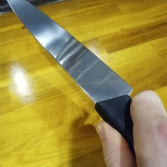 Нож для разделки мяса VICTORINOX 5.2063.20